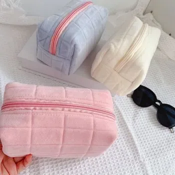 Custom Polyester Cosmetic Bag ZG20251125A5
