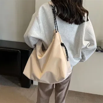 Custom Nylon Crossbody Bag ZG20250716A2